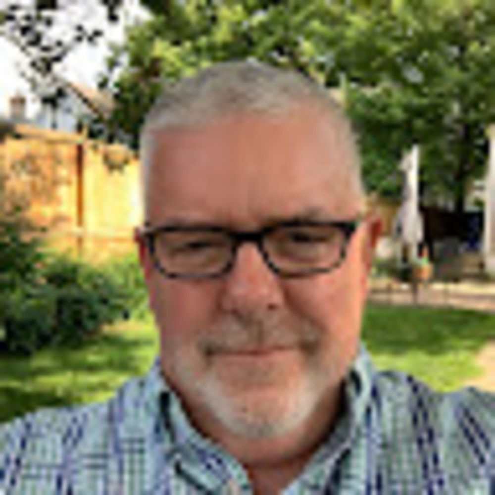 Meet your Posher, Daniel f.